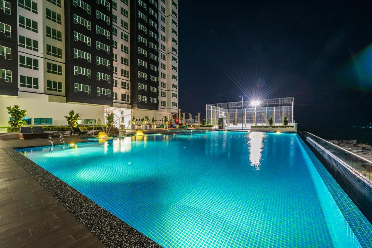 Amber Cove Premier Suites Melaka Exterior foto